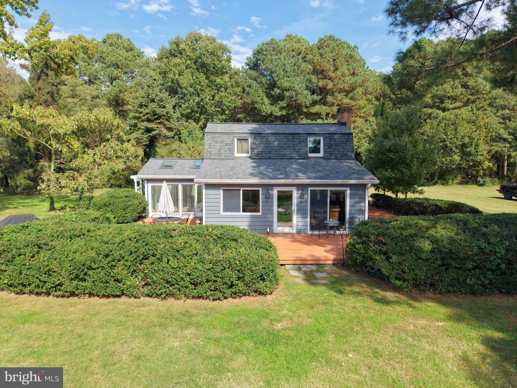 7582 LEADENHAM COVE ROAD
