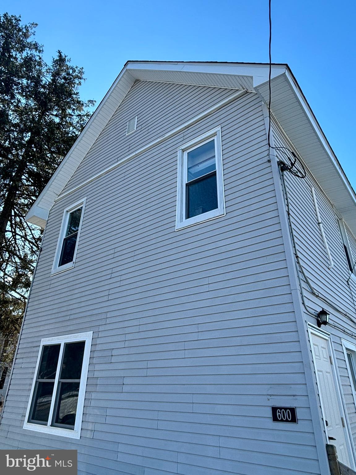 600 MAIN ST #C
