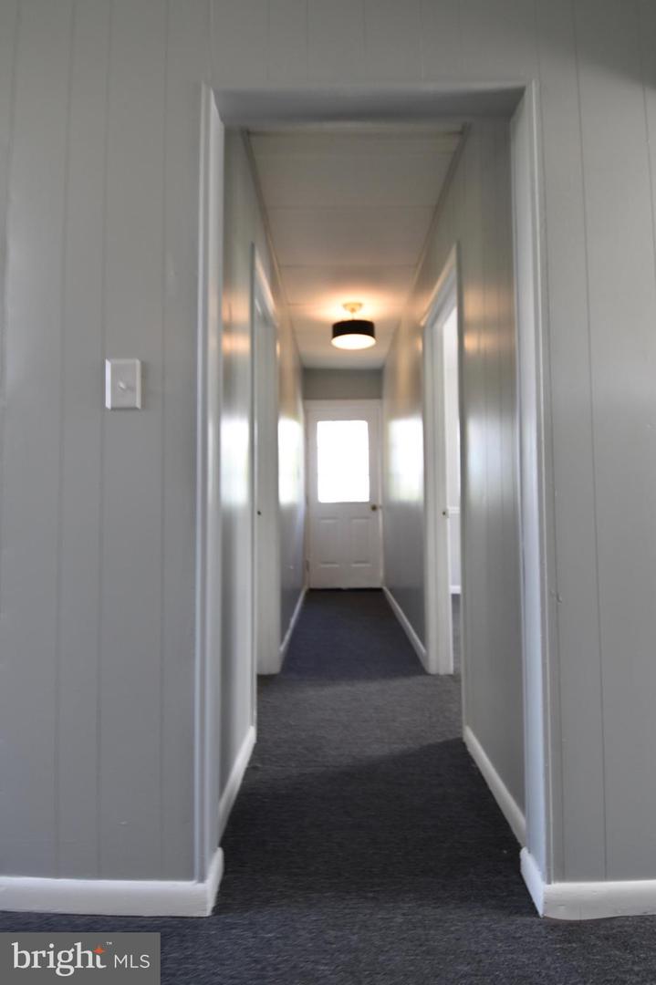 600 MAIN ST #B