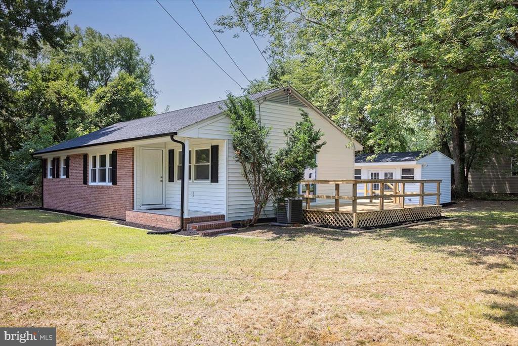 200 Benjamin Ave