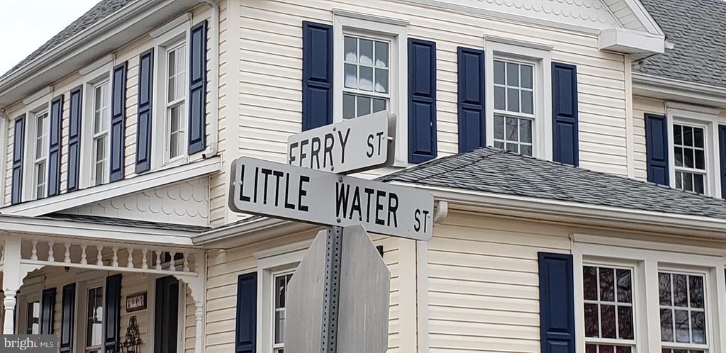 302 TAYLOR STREET