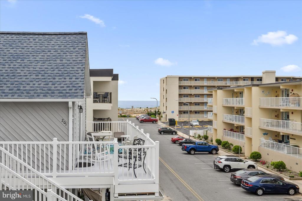 5300 Coastal Hwy #206