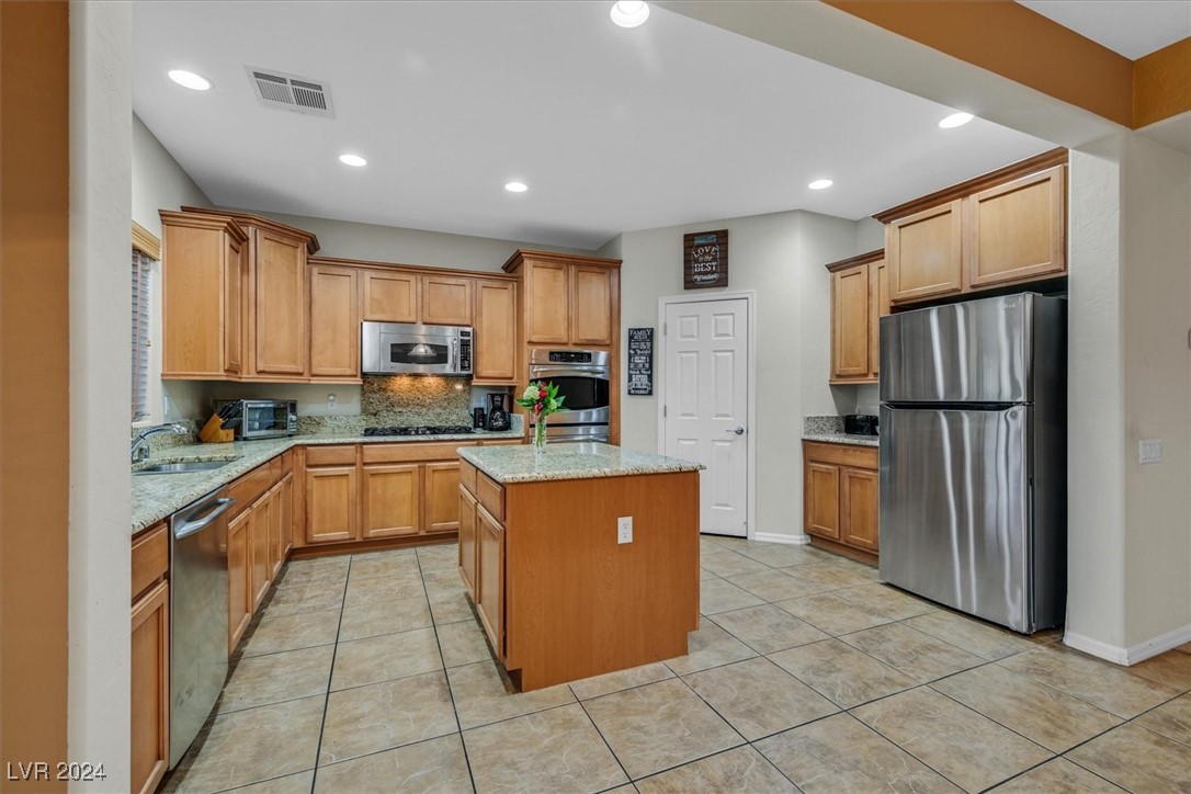 7491 Lassen Peak Circle