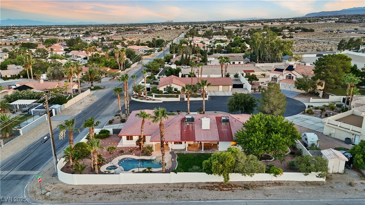 4591 North Chieftain Street