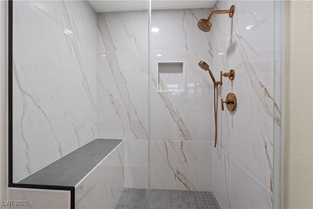 4591 North Chieftain Street