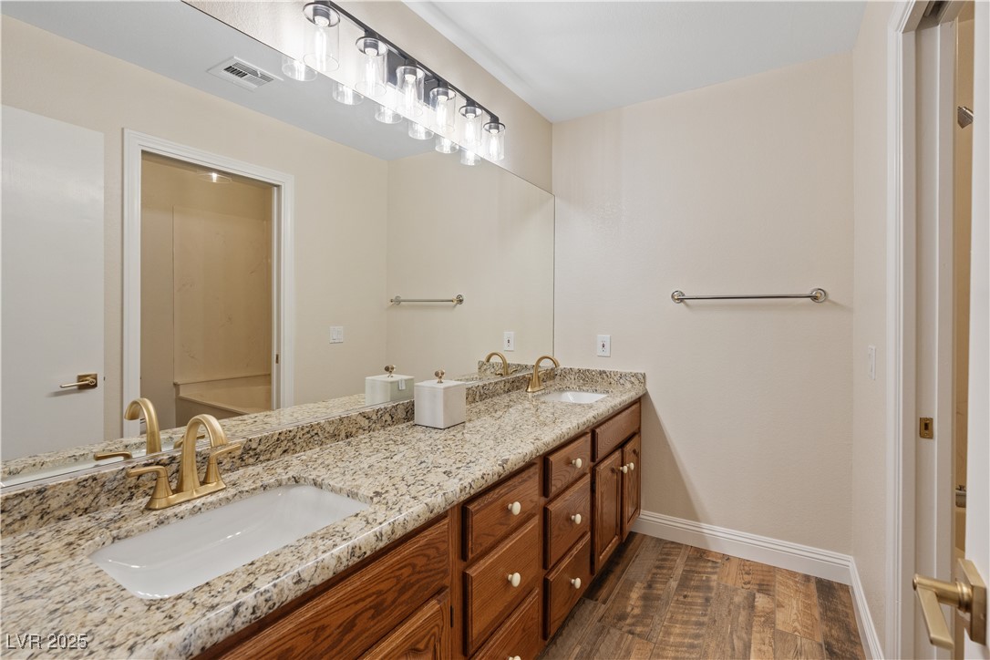 4591 North Chieftain Street