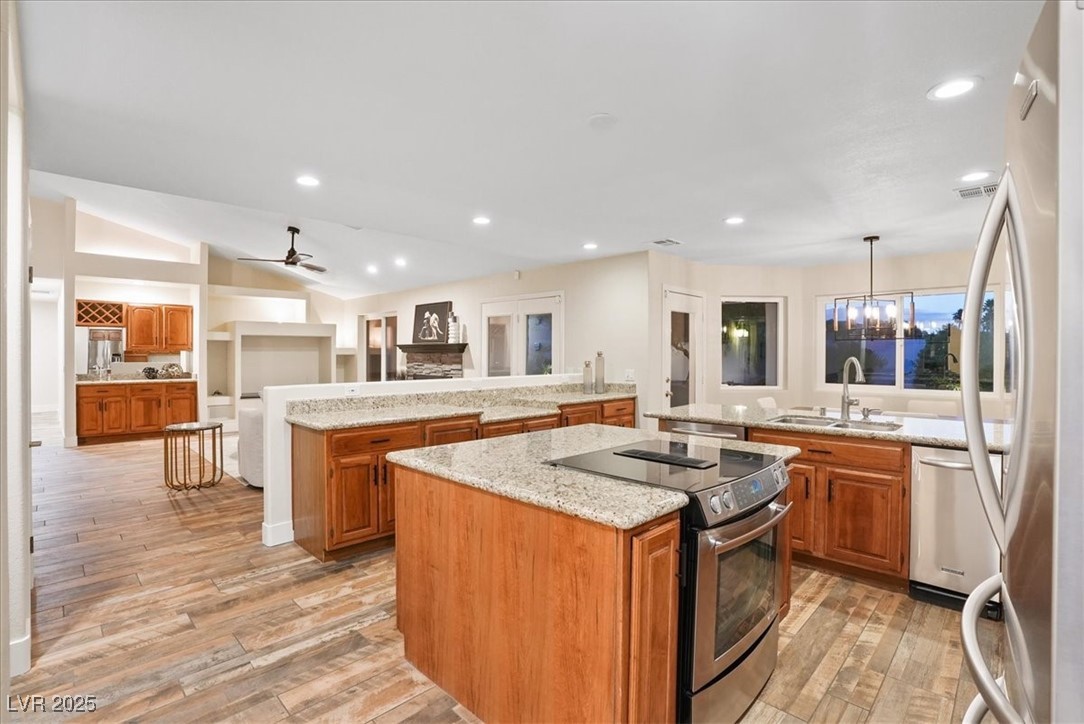 4591 North Chieftain Street