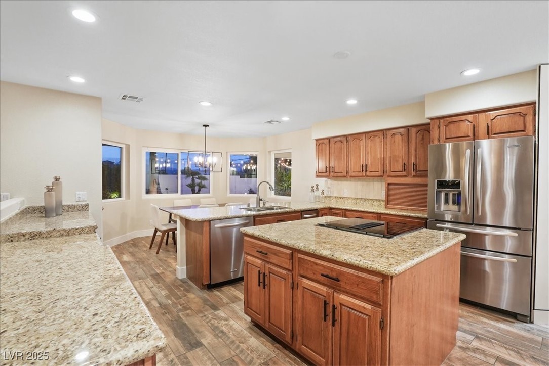 4591 North Chieftain Street