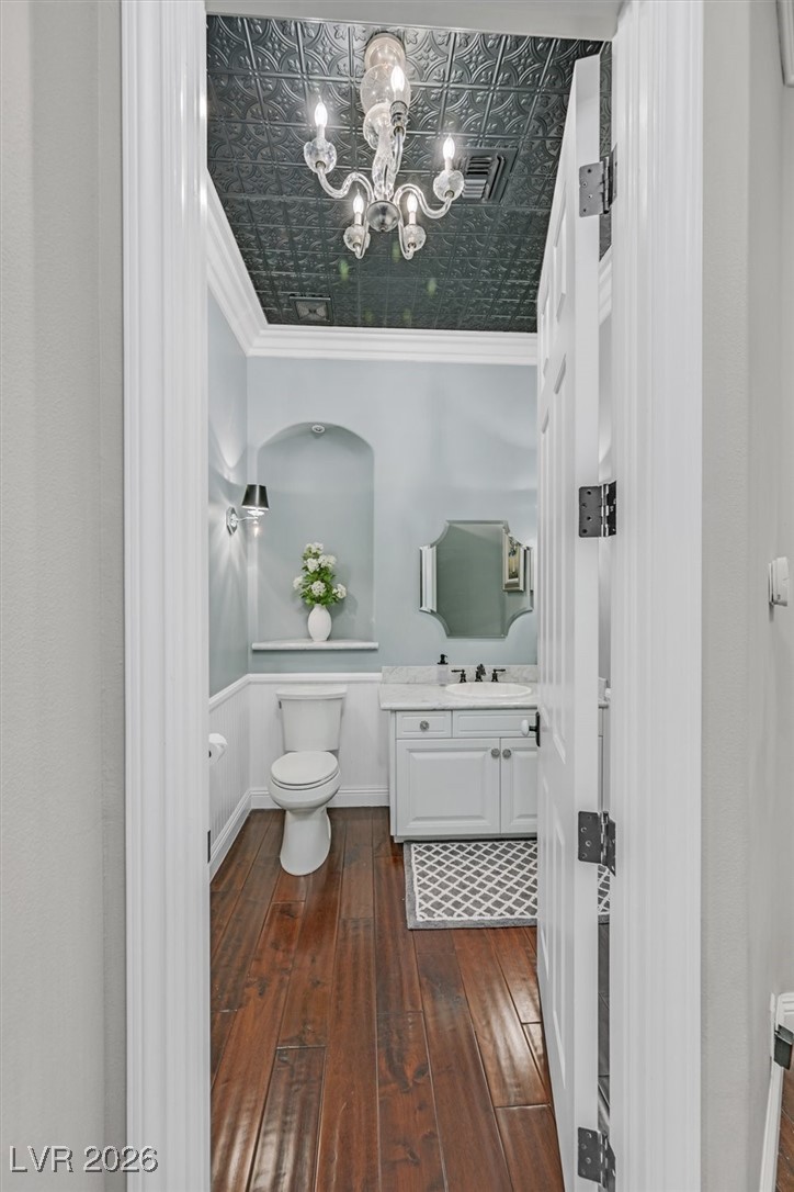 1809 White Hawk Court