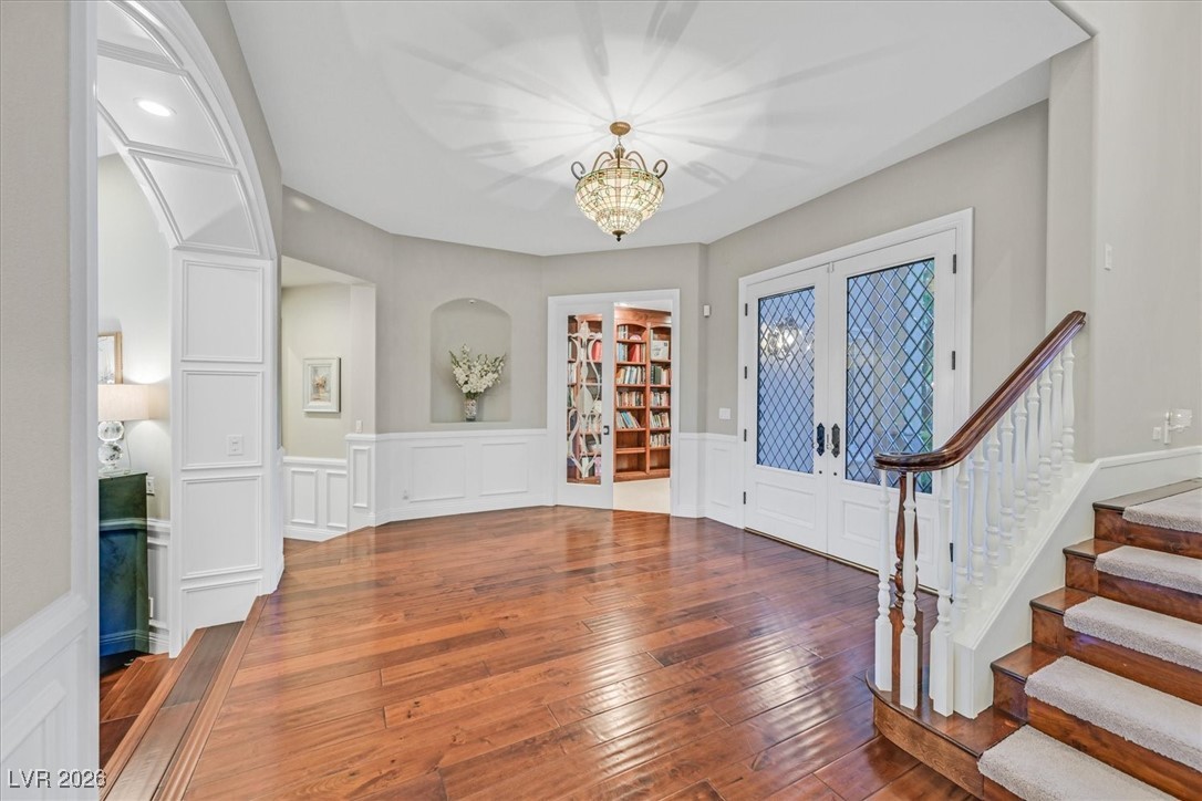 1809 White Hawk Court