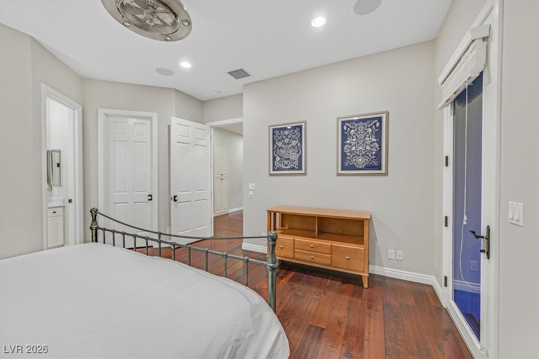 1809 White Hawk Court