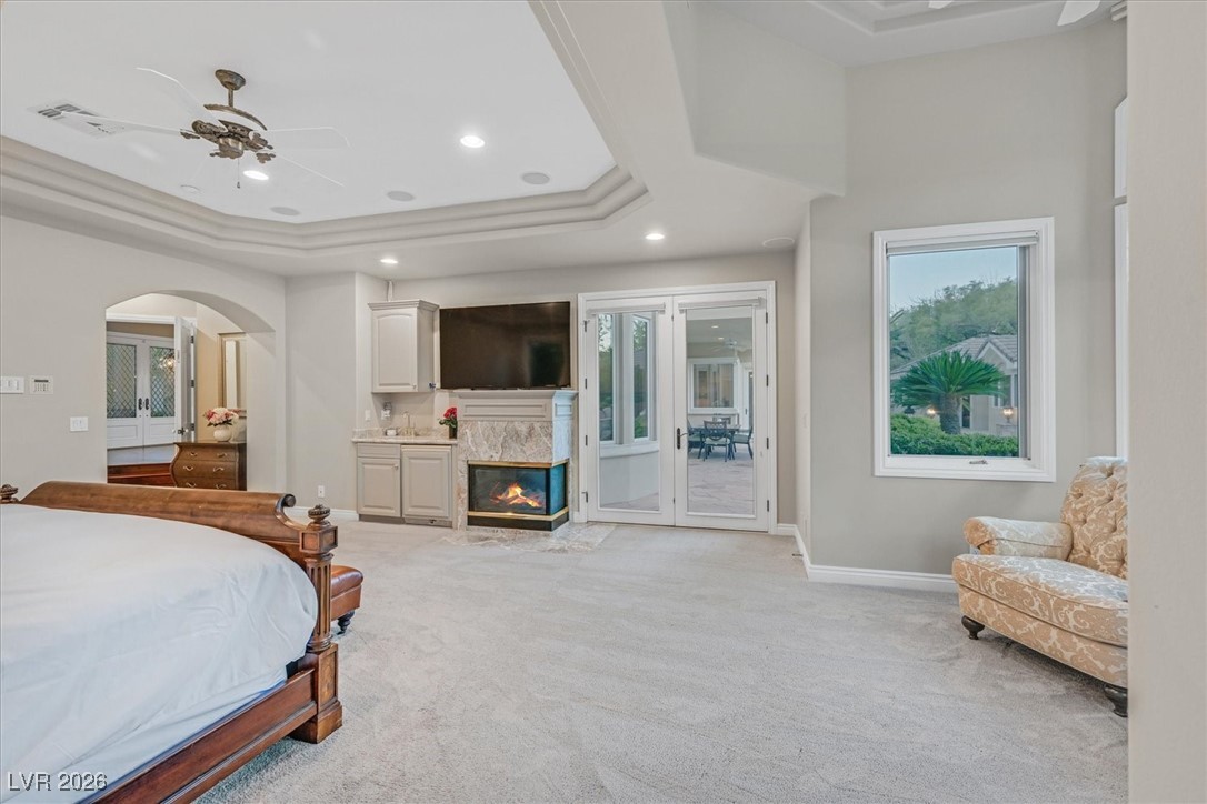 1809 White Hawk Court