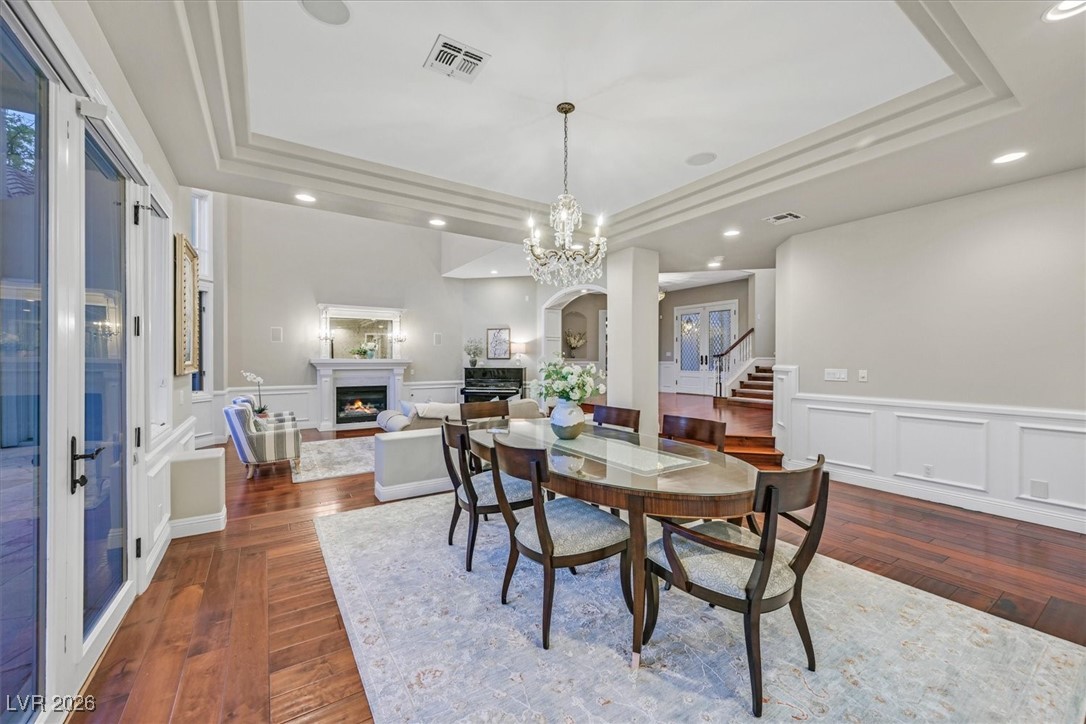 1809 White Hawk Court