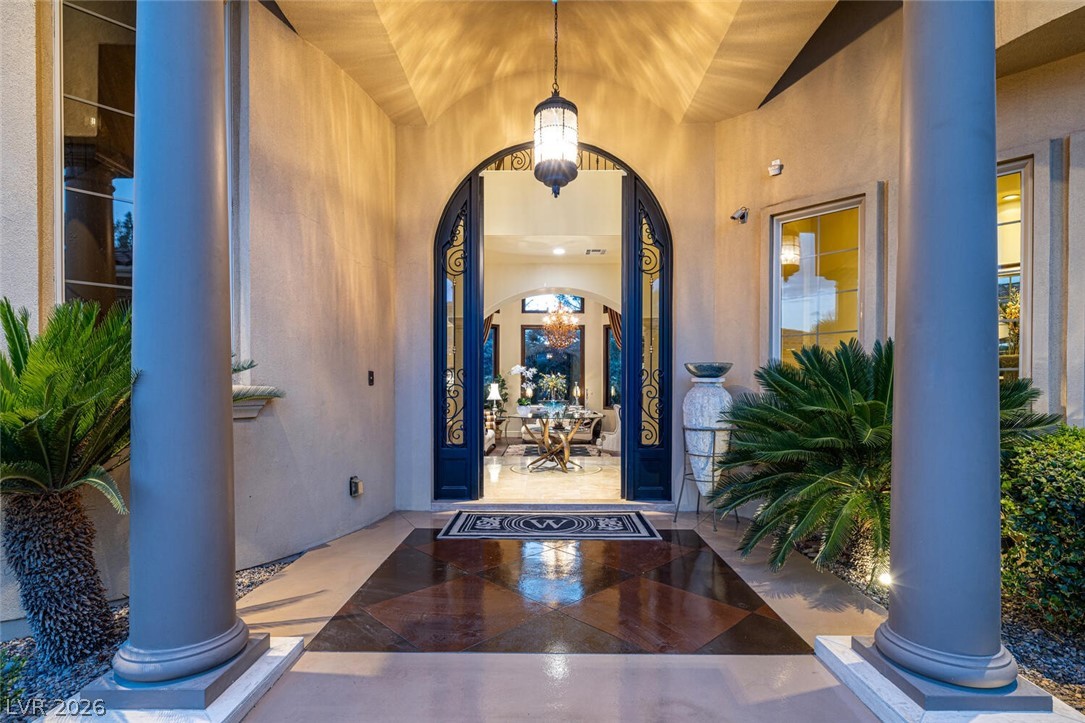 5079 Mountain Top Circle