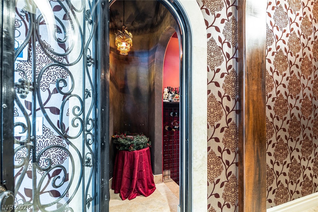 5079 Mountain Top Circle