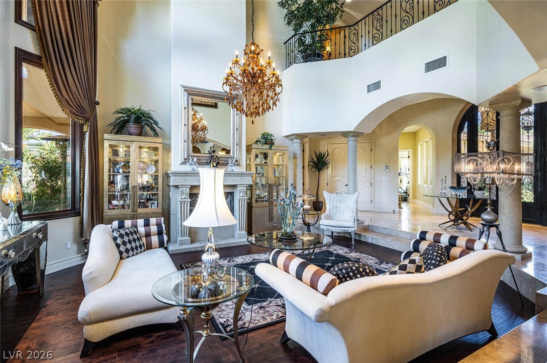 5079 Mountain Top Circle