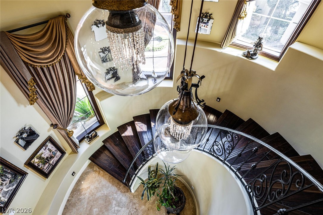 5079 Mountain Top Circle