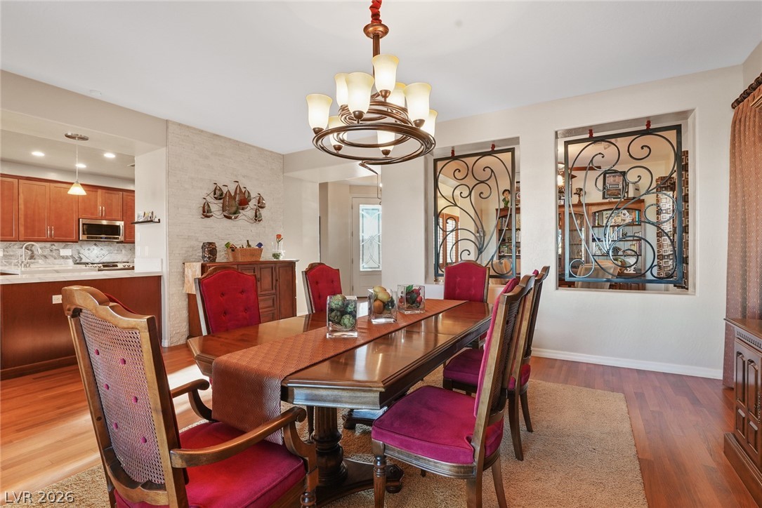 8300 Imperial Lakes Street