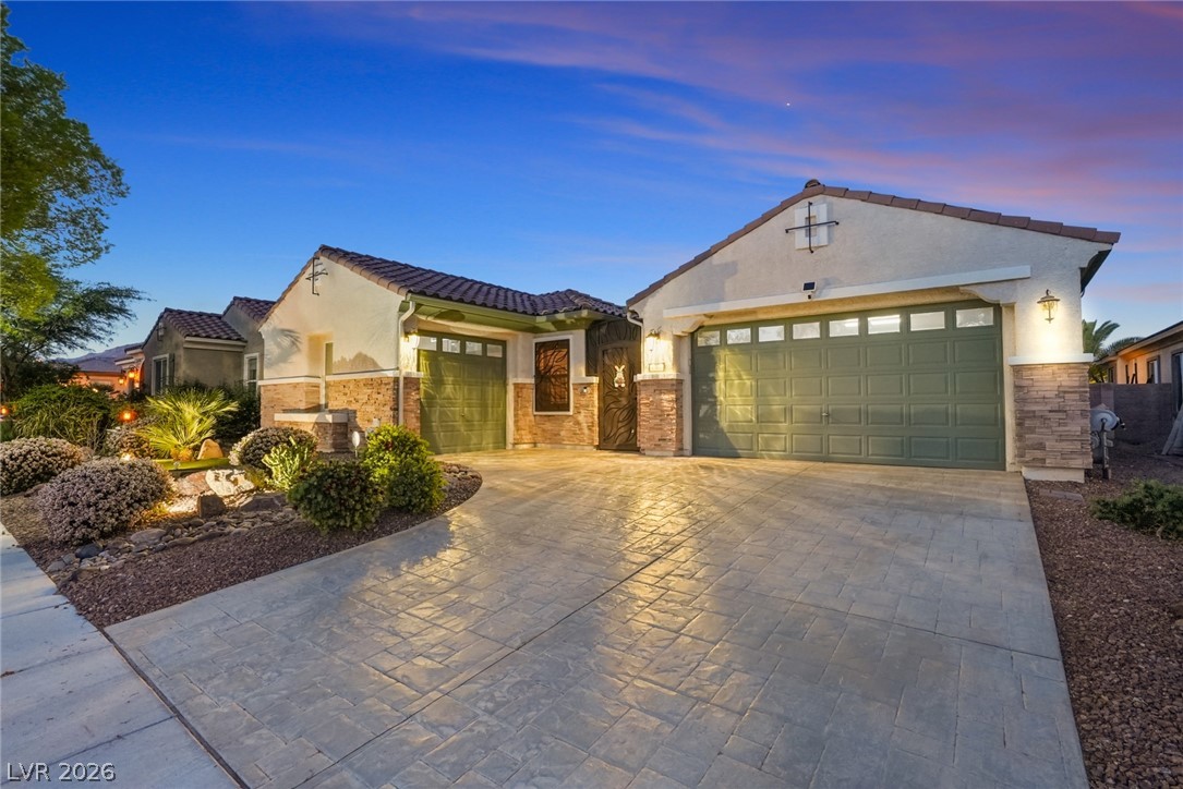 8300 Imperial Lakes Street