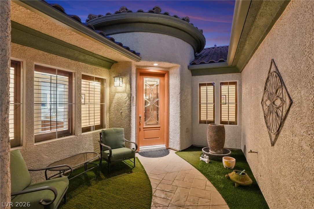 8300 Imperial Lakes Street