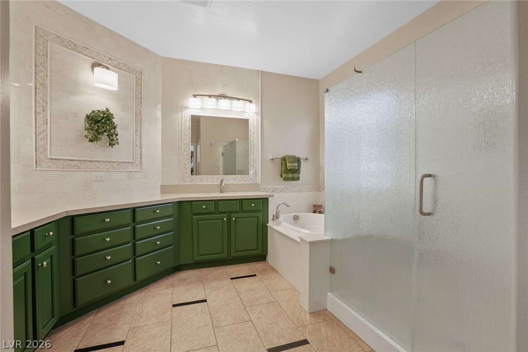 8300 Imperial Lakes Street