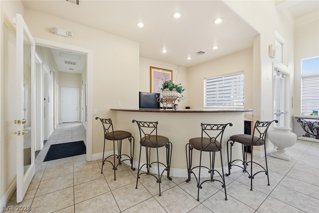 8555 West Russell Road 1048