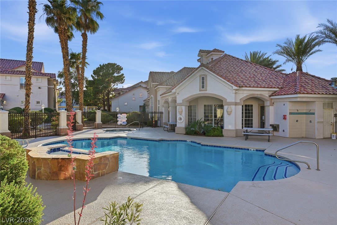 8555 West Russell Road 1048