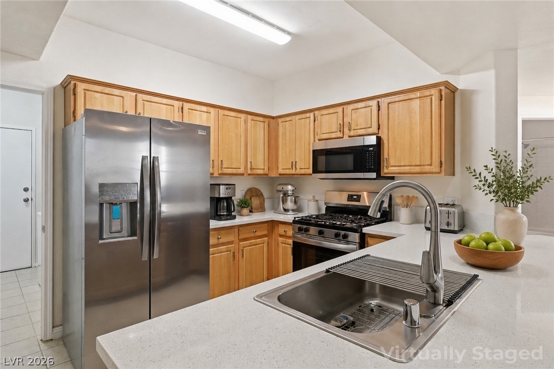 8555 West Russell Road 1048