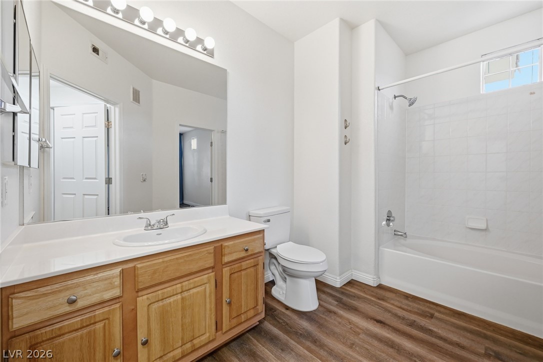 8555 West Russell Road 1048