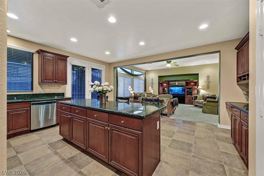 7630 Port Orchard Avenue