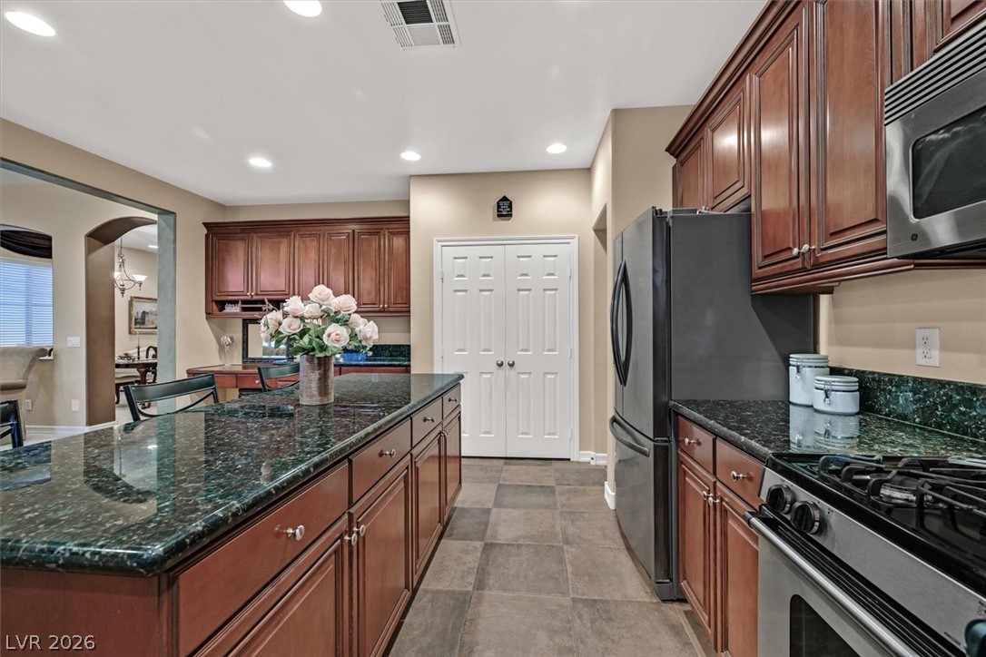 7630 Port Orchard Avenue