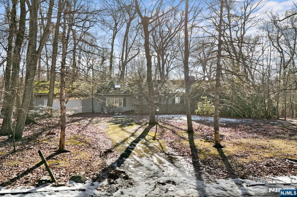 20 Hidden Glen Road