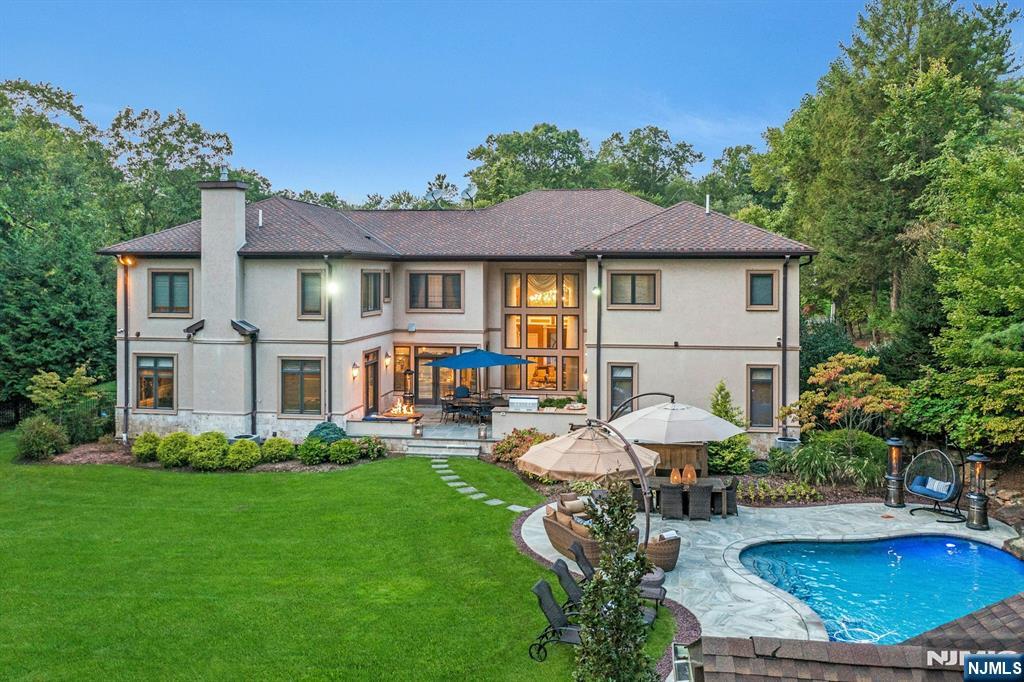 32 Hampshire Hill Road