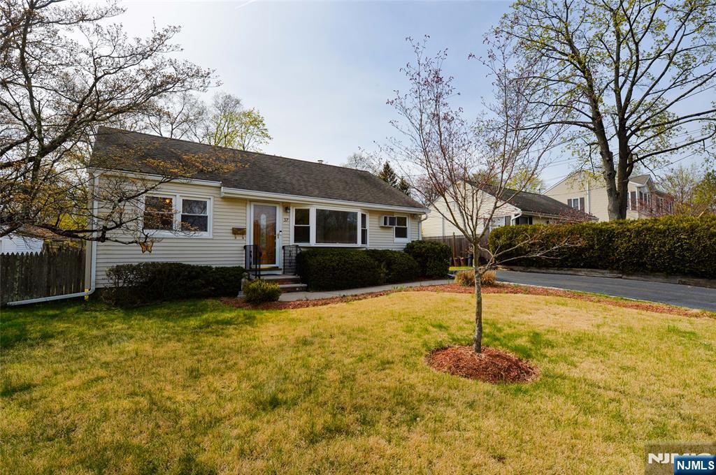 37 Kennedy Drive