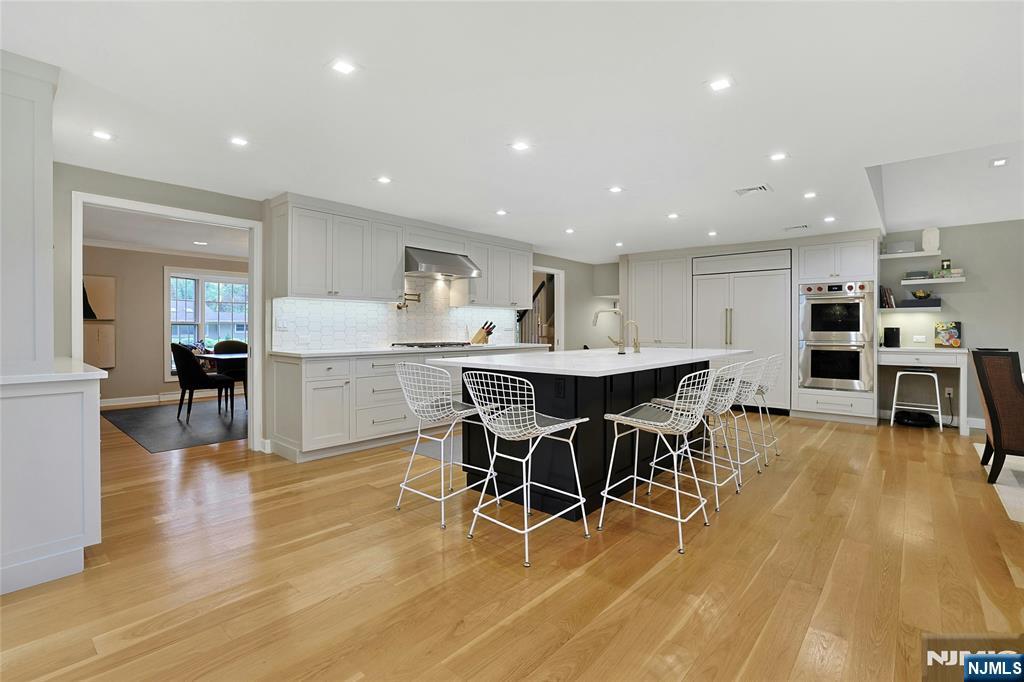 90 Arcadia Road
