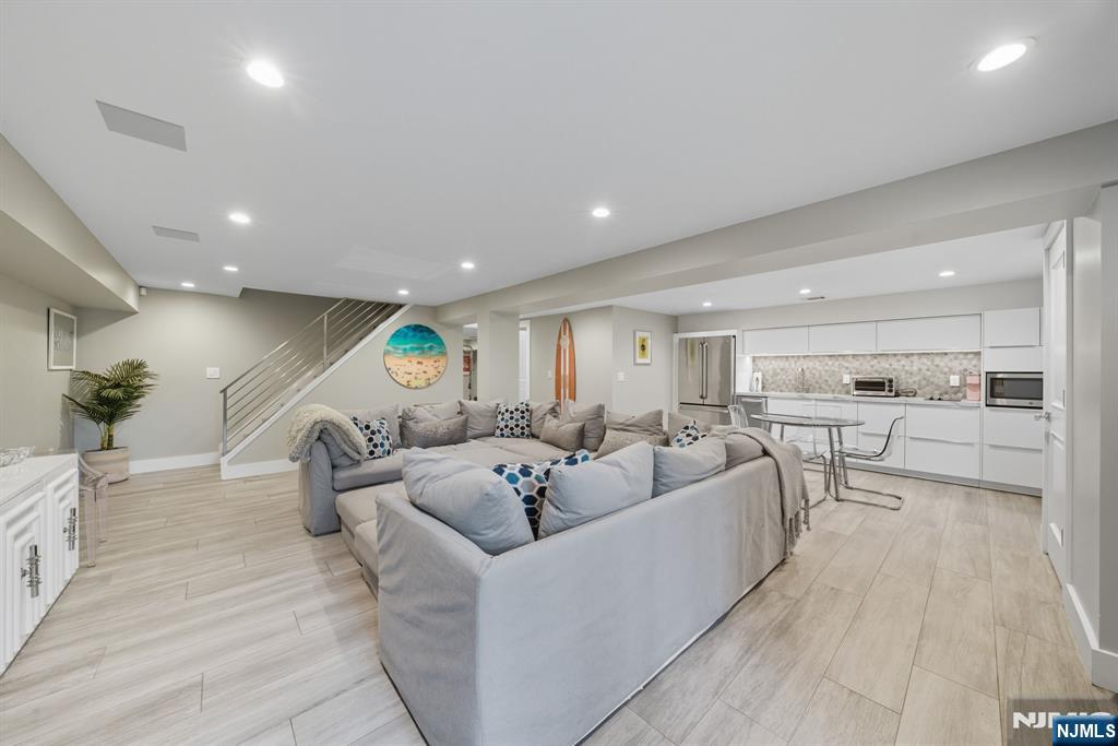 55 Ridge Road