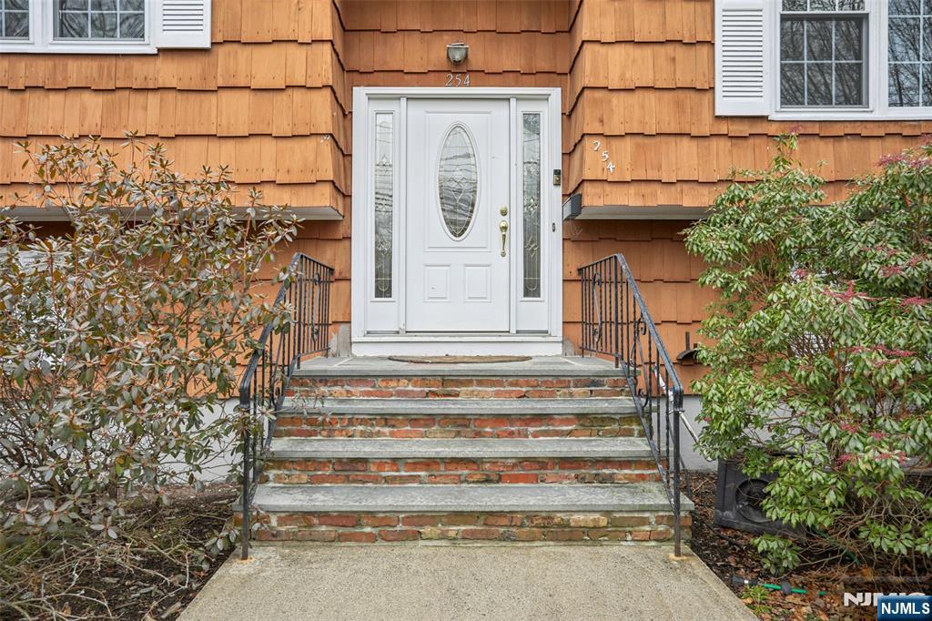 254 Darlington Avenue