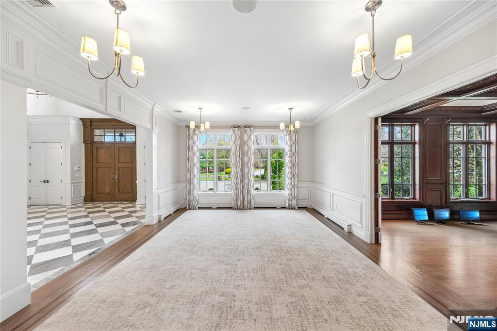 2 Alford Drive