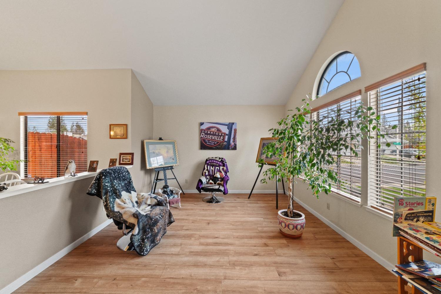 400 Leeward Court