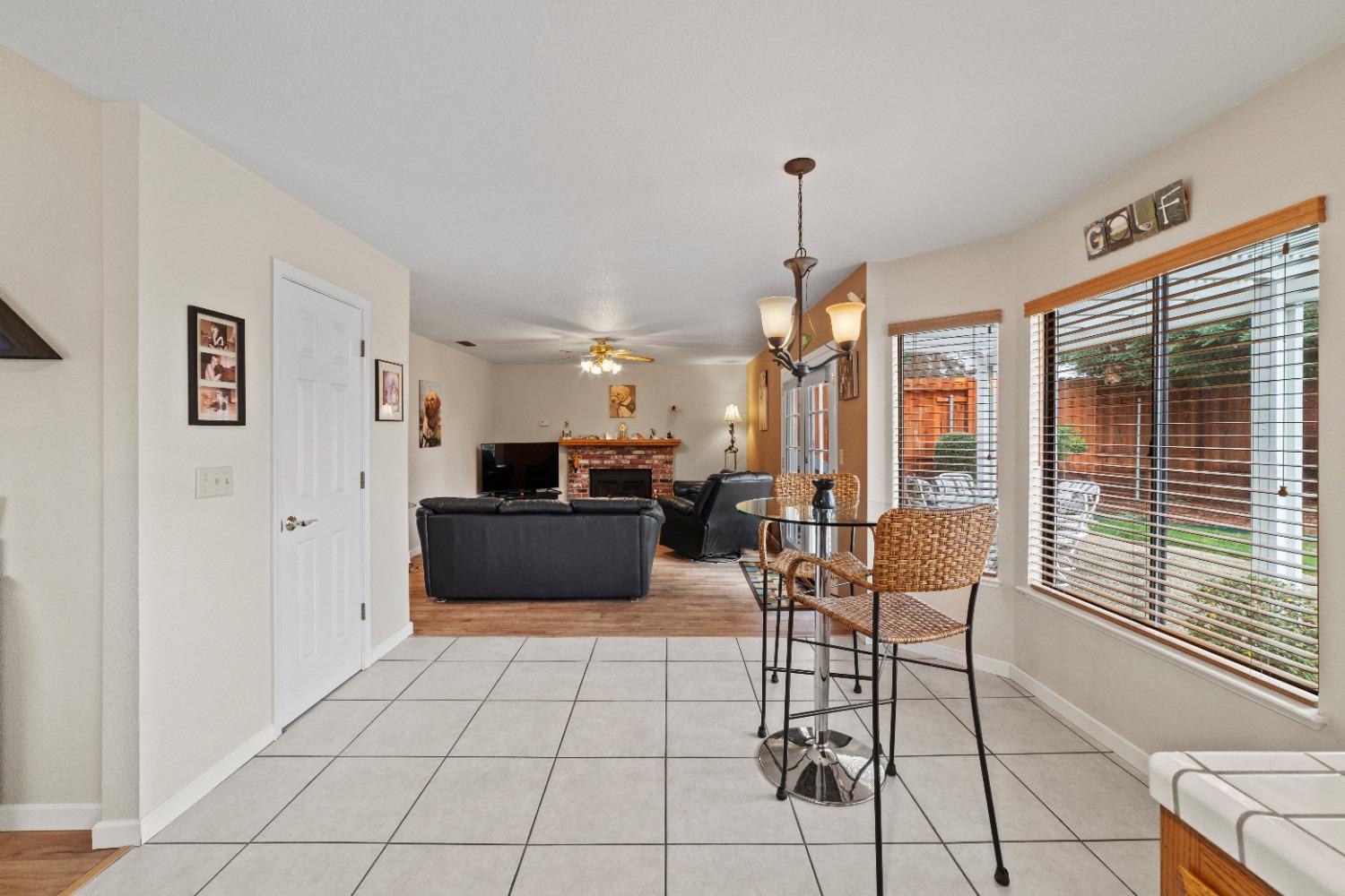 400 Leeward Court