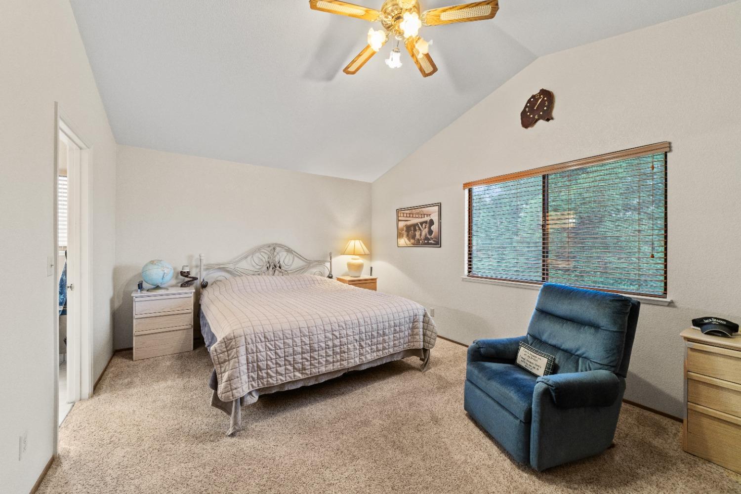 400 Leeward Court