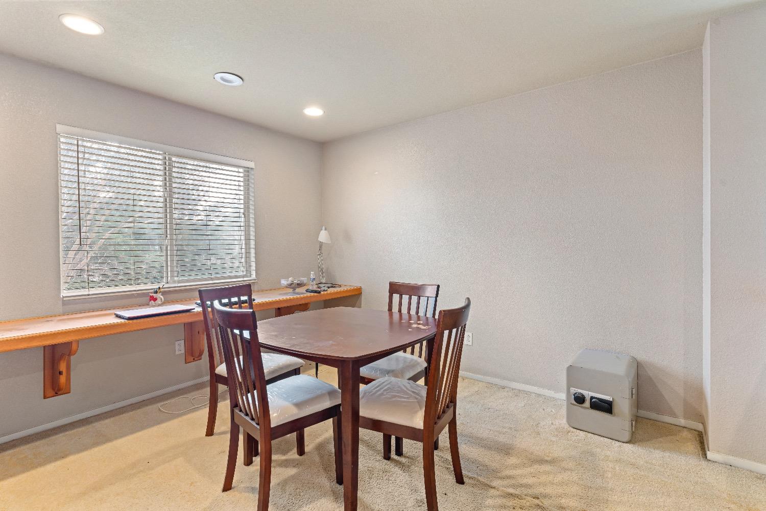 8256 Wyandotte Court