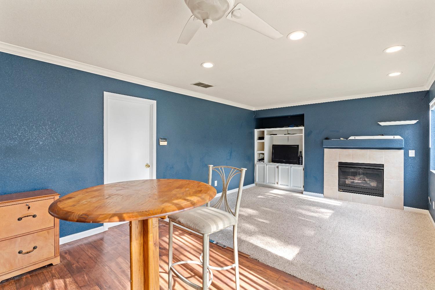 8256 Wyandotte Court