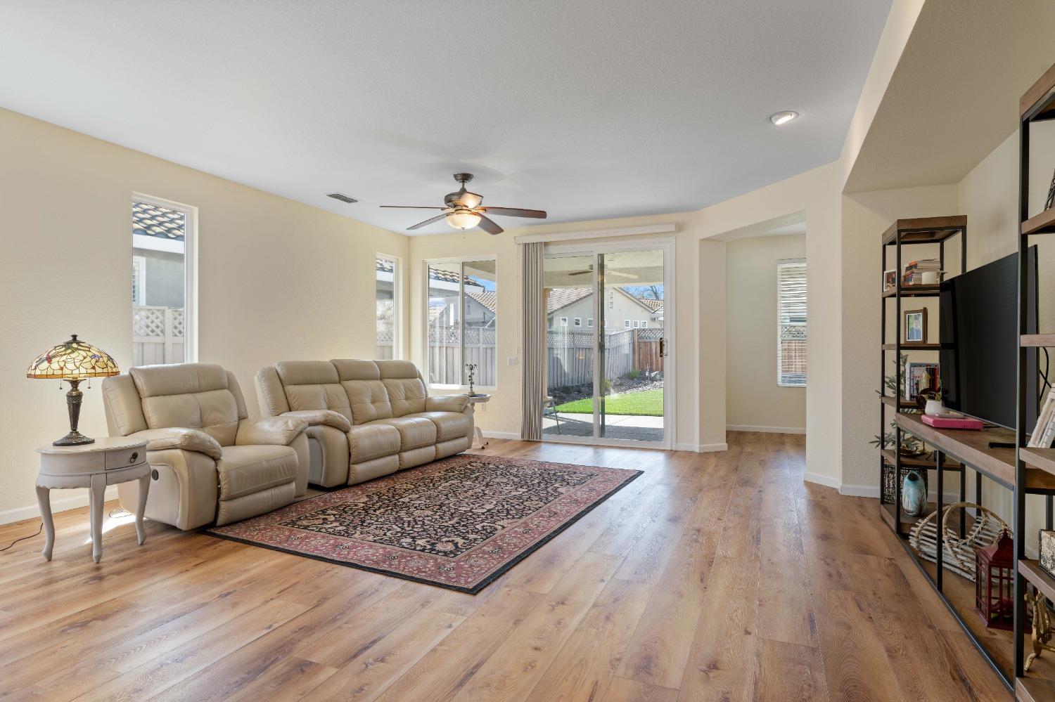 6473 Buckskin Lane