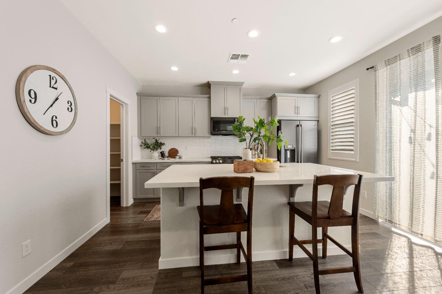 4842 Holden Drive