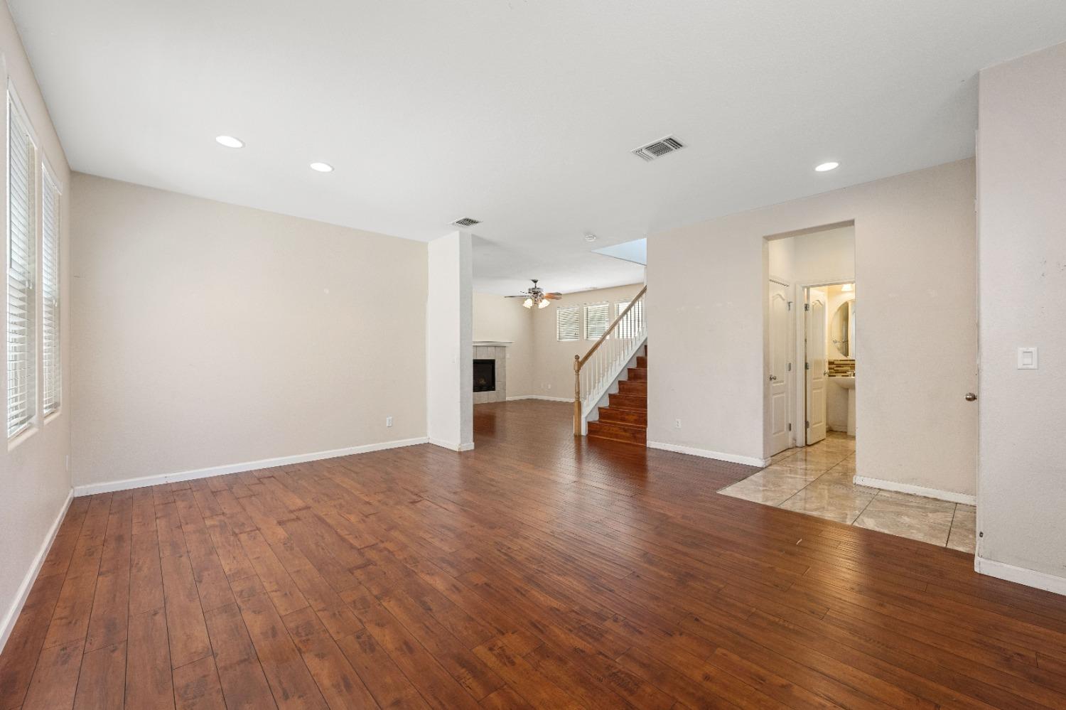240 Wapello Circle