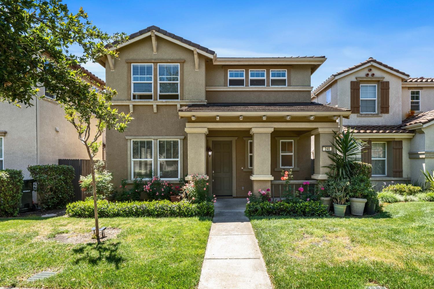 240 Wapello Circle