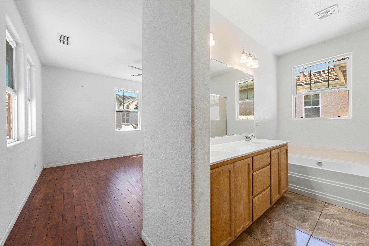 240 Wapello Circle