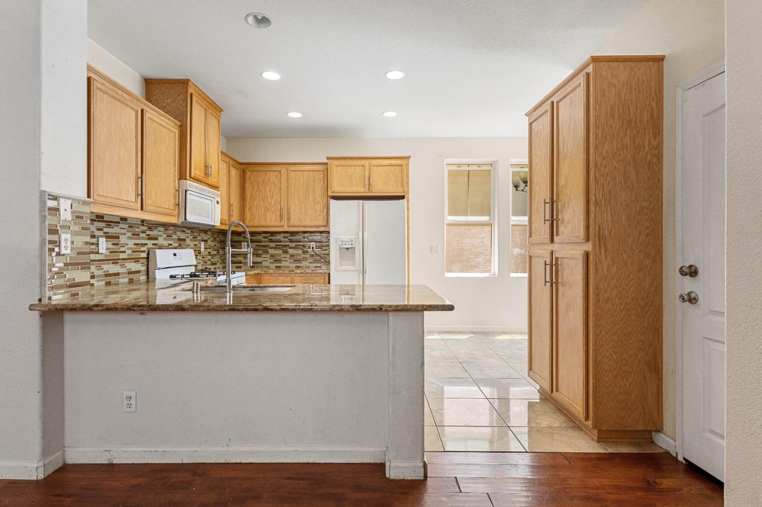 240 Wapello Circle