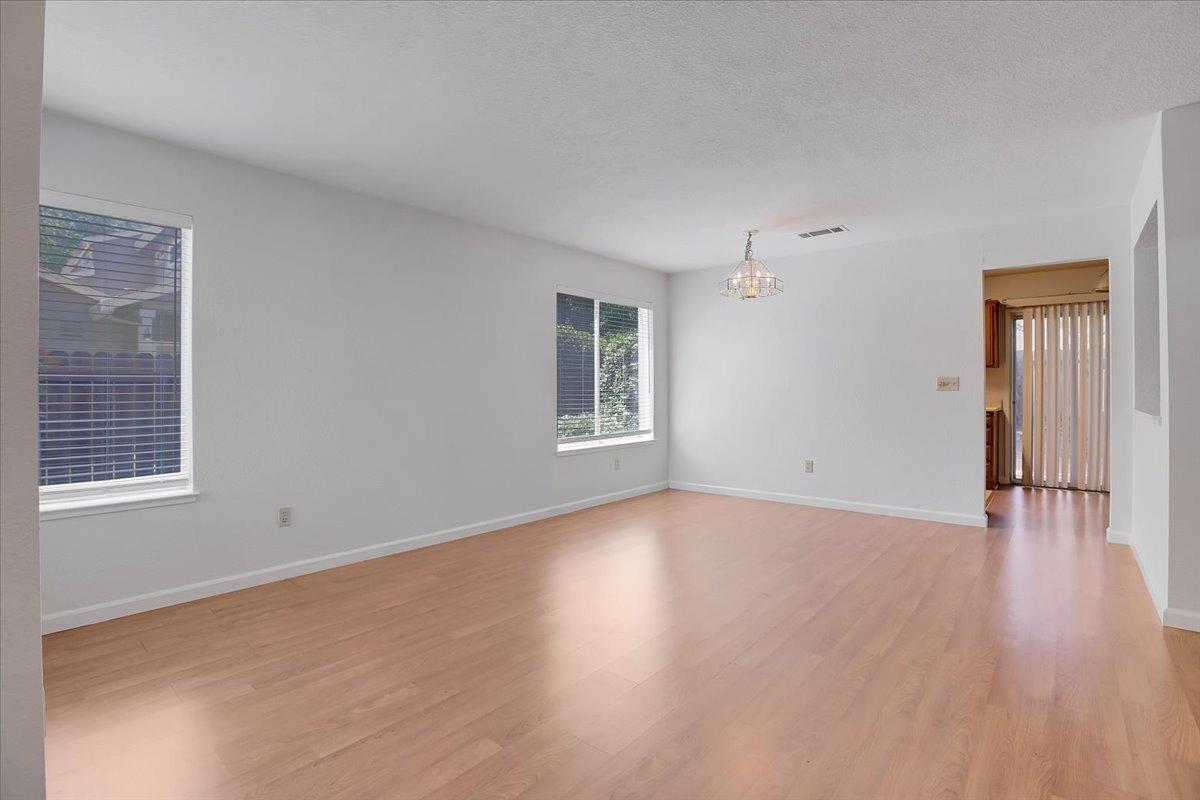 2687 Tyler Way